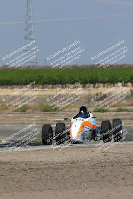 media/Apr-30-2022-CalClub SCCA (Sat) [[98b58ad398]]/Group 3/Race (Grapevine)/